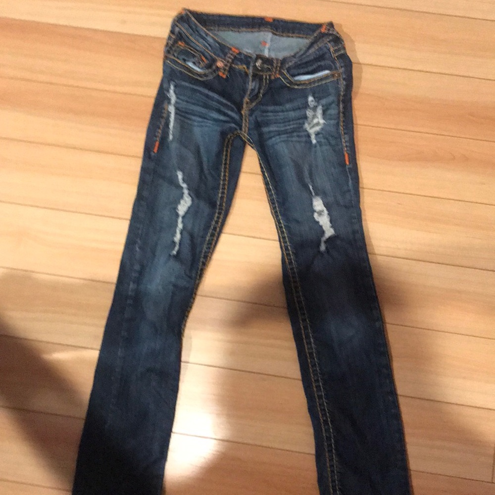 Ripped jeans bootcut